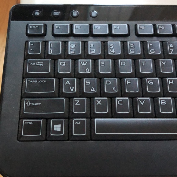 ALIENWARE keyboard. Like new. Barely used. Works perfectly. Tactile keyboard. - Picture 2 of 7